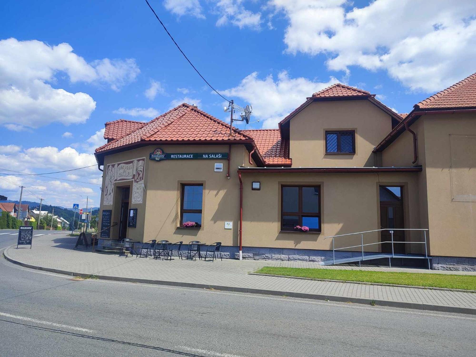 Penzion A Restaurace Na Salasi Hutisko 외부 사진