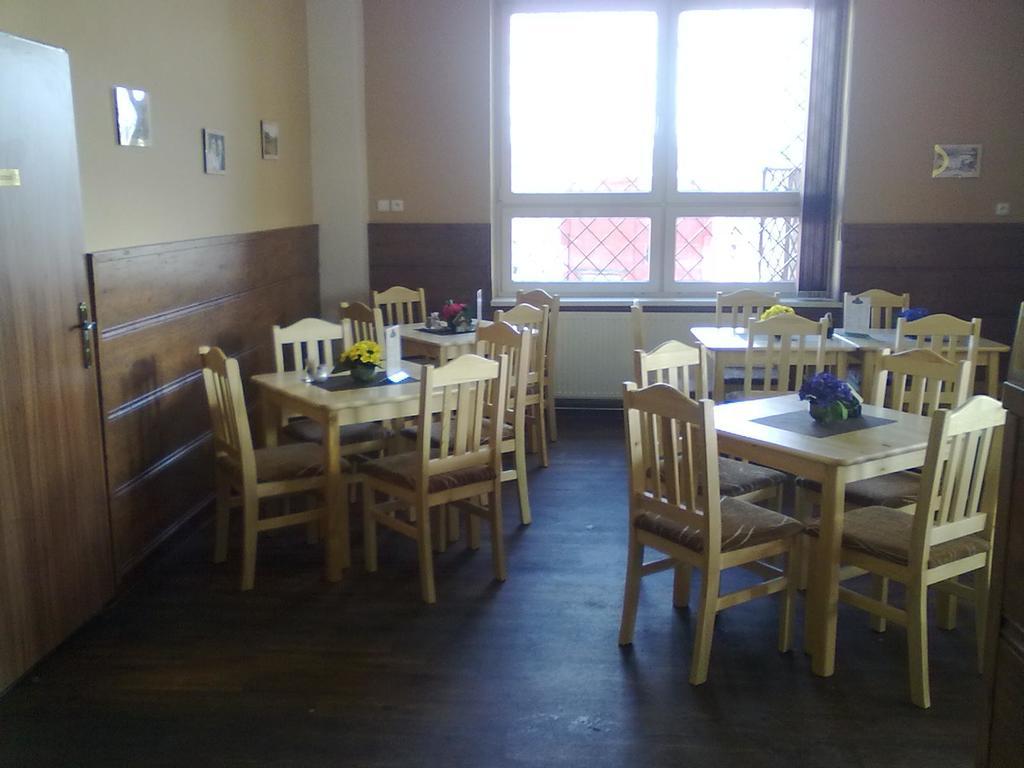Penzion A Restaurace Na Salasi Hutisko 외부 사진